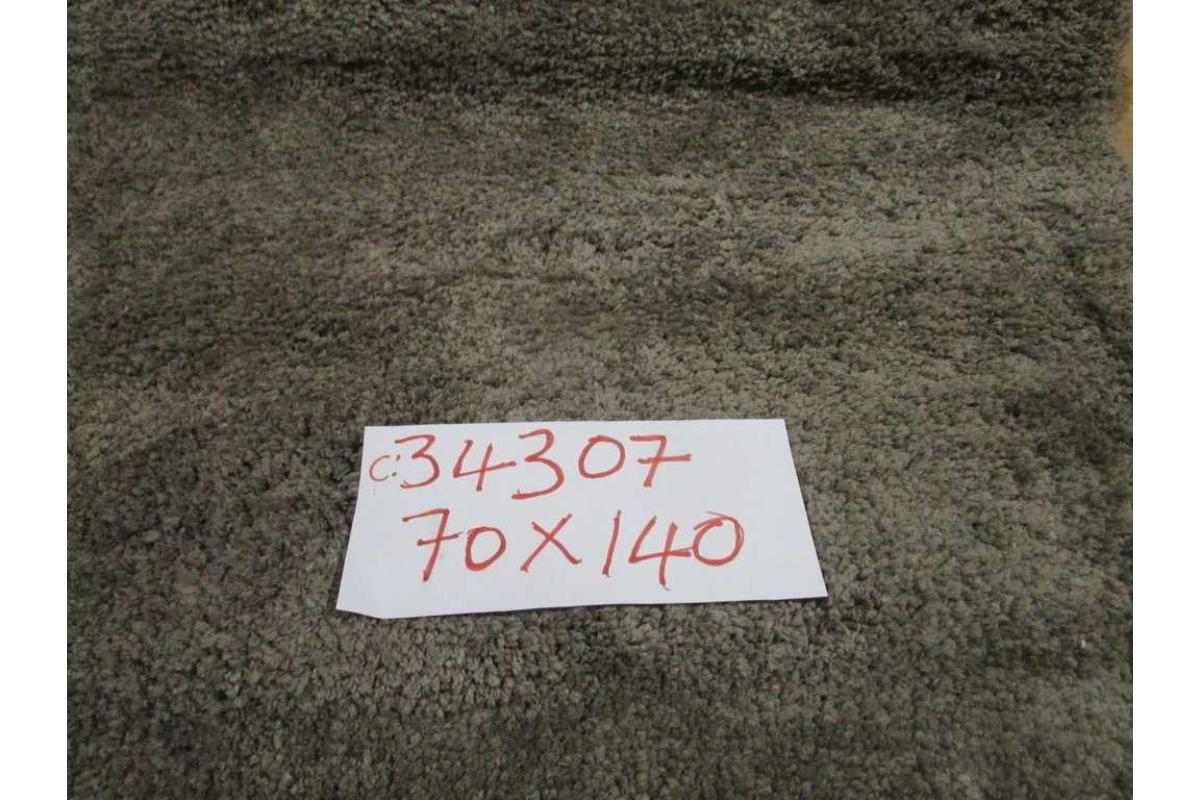 Carpet 2600 Gsm Mcro Polyester Tufted With Carpet Backing