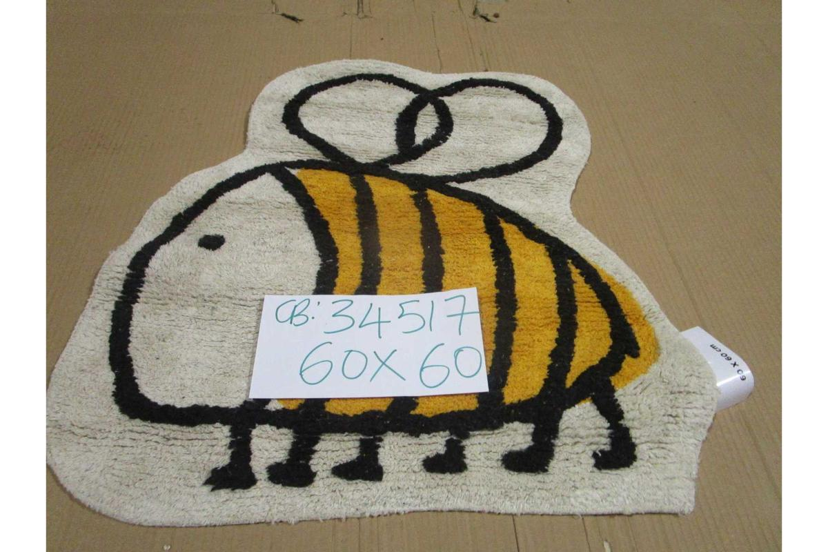 Carpet 100% Cotton 0,5 Kg/Pc Table Tufted Bee Shape 1cl=
