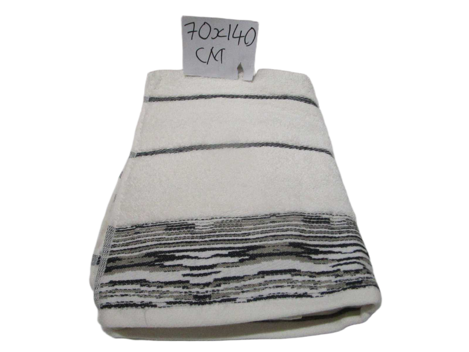 Towel Capricious - Plain Dyed Jacquard Towel - Single Ply - 550 Gsm - Combed Cotton- Polyester Insert Stripes