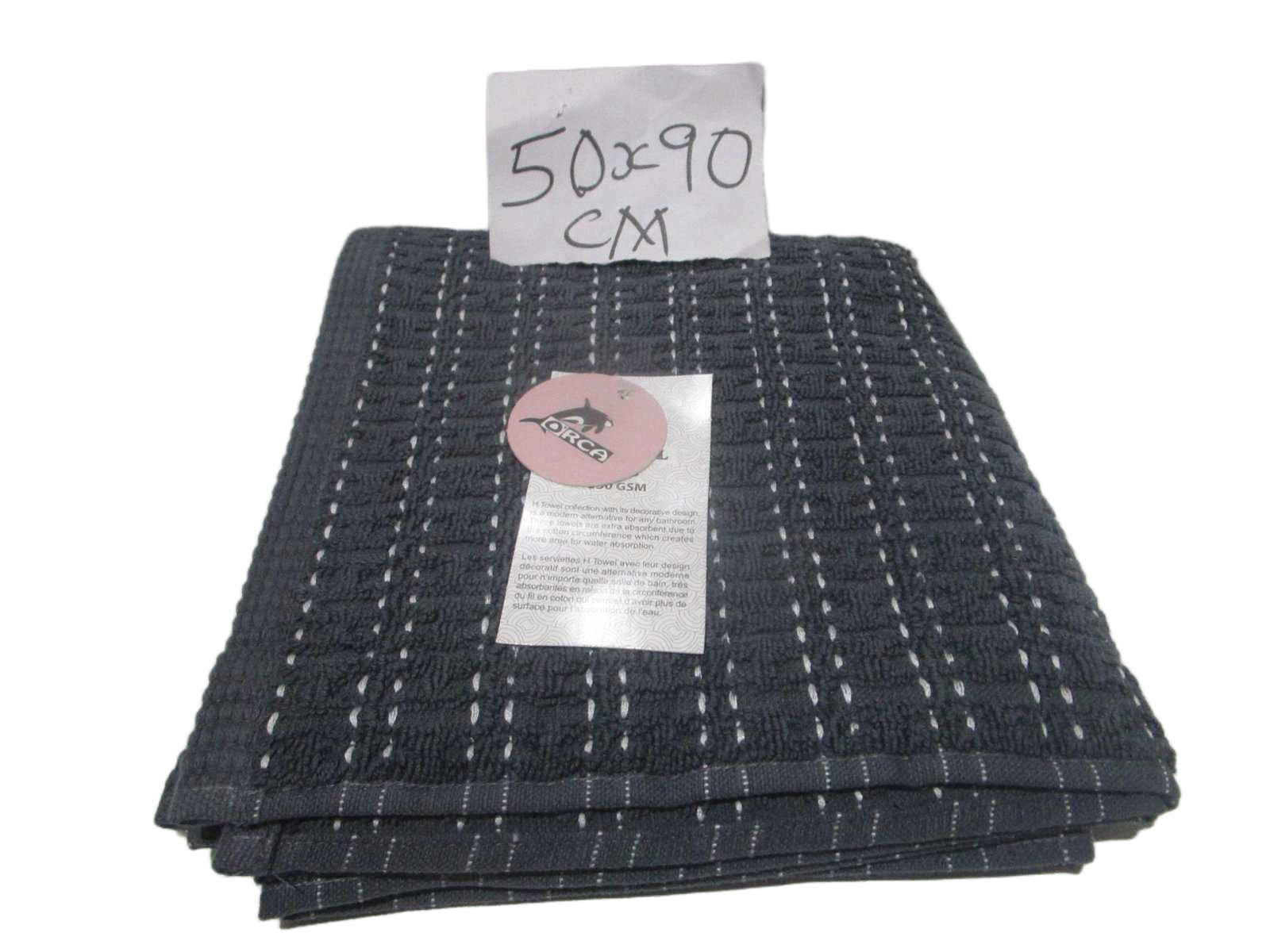 Towel - Plain Dyed Jacquard - Duble Ply 2/20 - 550 Gsm - Combed Cotton - Polyester Insert