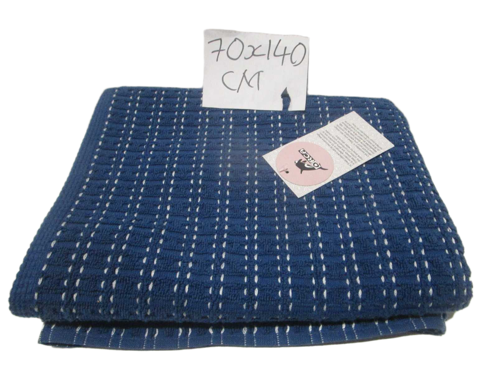Towel - Plain Dyed Jacquard - Duble Ply 2/20 - 550 Gsm - Combed Cotton - Polyester Insert