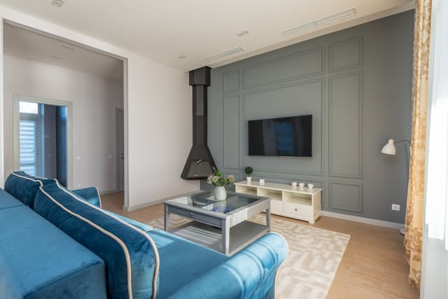 How to Spice Up Your Living Room: Stylish Tips and Furniture Picks